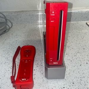 *SOLD*      Limited Edition - RED Wii Console - Includes All Parts